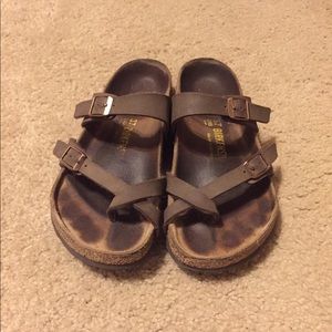 Brown Mayari Birkenstocks
